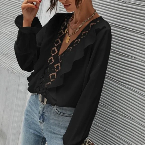 06 Bohemian Black Floral Lace Ruffle Blouse Minimalist - Picture 3 of 4